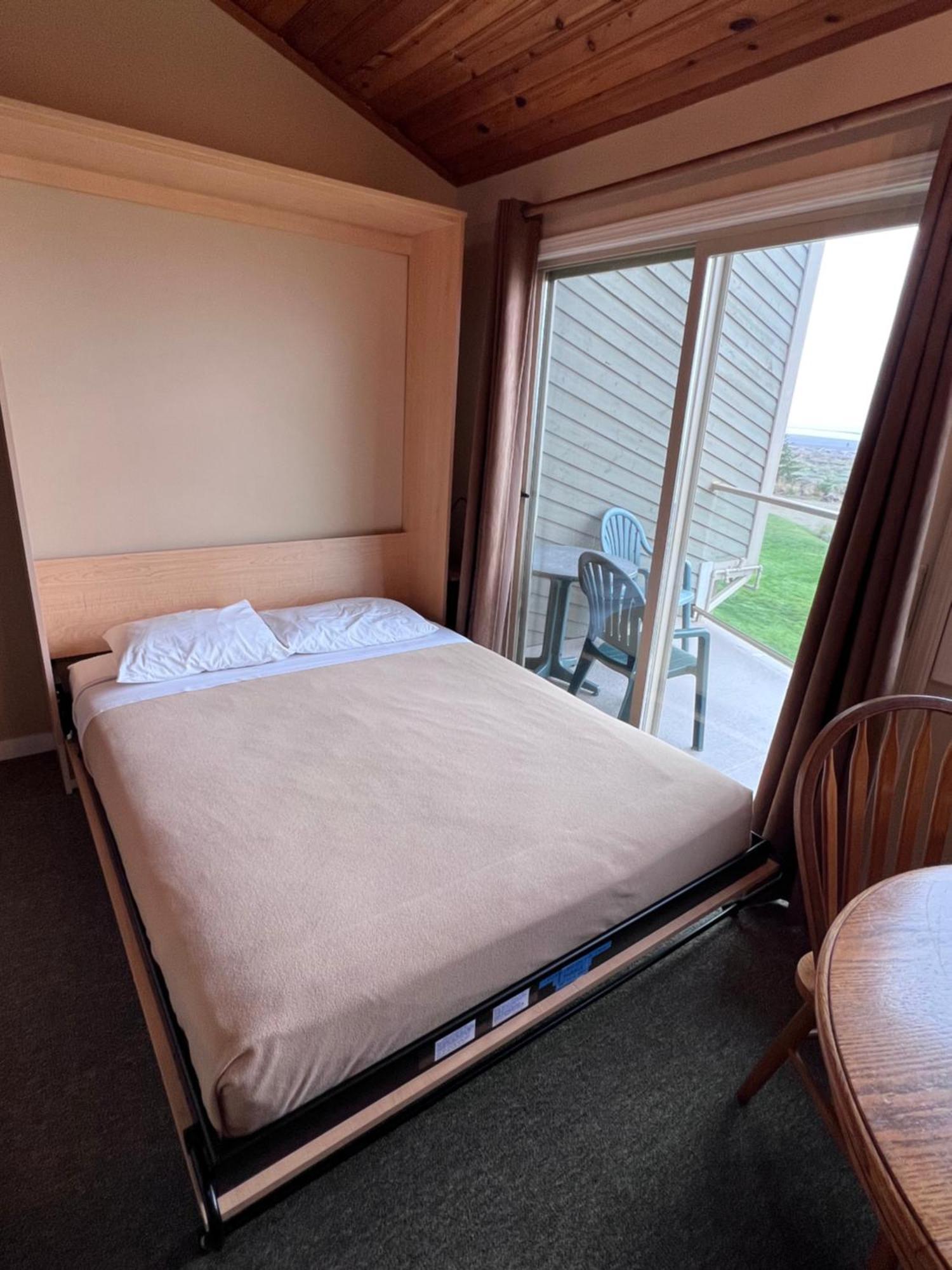 Shorewater Resort Qualicum Beach Eksteriør bilde